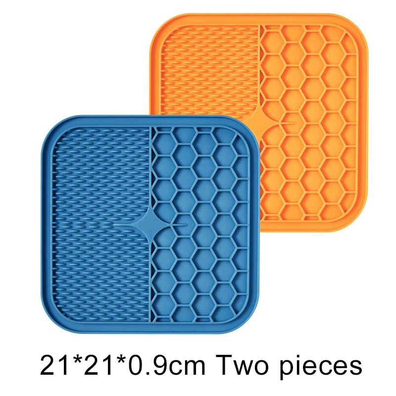 Lick Pad for Dog Cat Slower Feeder Licky Mat for Puppy Kitten Silicone Dispenser Pet Feeding Licking Mat Bathing Distraction Pad 2 PCS 21x21x0.9cm