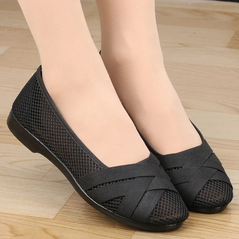 Women comfortable cloth flat shoes lady cute spring & summer slip on loafers lady cool street shoes