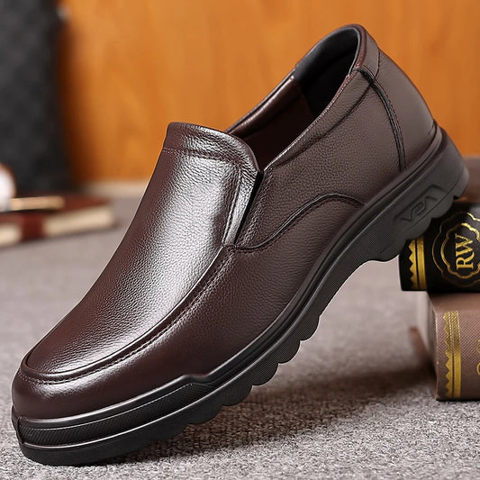 Genuine Leather Shoes for men Casual Soft Rubber Loafers Business dress Shoes Casual Plus Velvet Spring Autumn Luxury