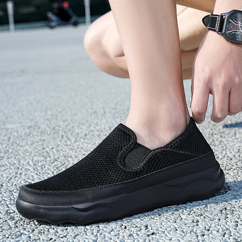 Sneakers Men Loafers Lightweight Walking Shoes Breathable Slip on Summer Mesh Men Sport Shoes Casual Zapatillas Hombre Deportiva