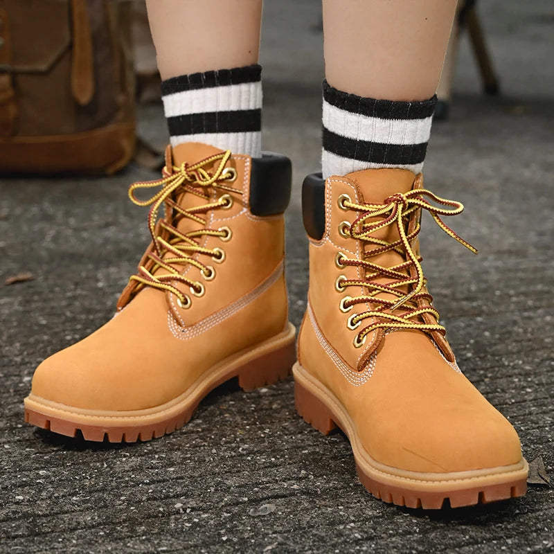 Men High Top Boots Men's Leather Shoes Winter Fashion Plush Warm Shoes Outdoor Sneakers Lace Up Non-Slip Ankle Boots Male