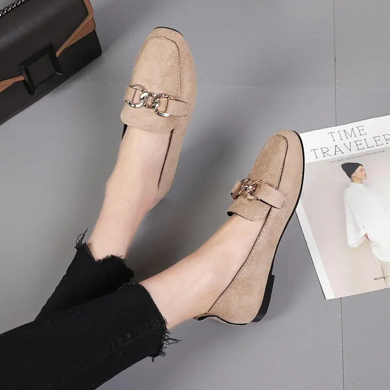 Spring Fashion Flat Shoes Women Quality Metal Slip on Loafer Shoes Ladies Flats Big Size