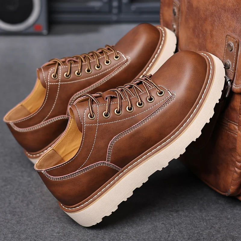 Spring Lace-up Oxford Shoes Leather Outdoor Walking Sneakers New Fashion Male Casual Shoes Soft Driving Shoes Sneakers Men Shoes