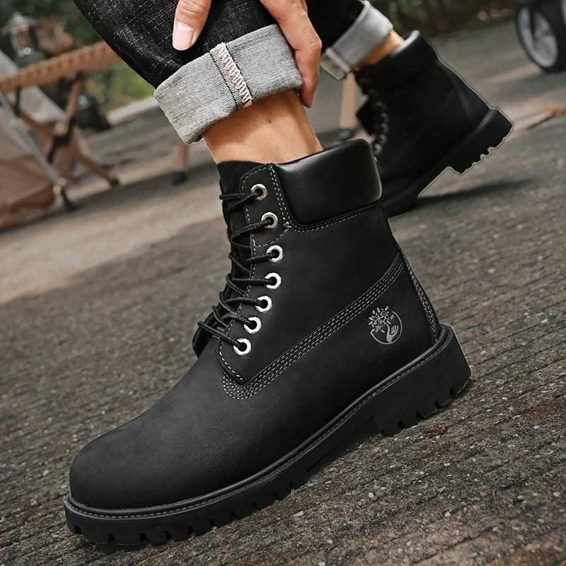 Men High Top Boots Men's Leather Shoes Winter Fashion Plush Warm Shoes Outdoor Sneakers Lace Up Non-Slip Ankle Boots Male