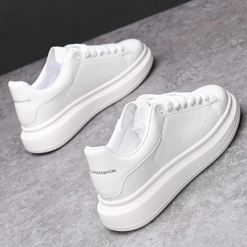 Brand men's shoes black glossy casual men's shoes spring and autumn new style white shoes fashion couple sneakers