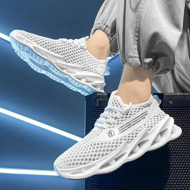 New Summer Sneakers Men Mesh Breathable Running Tennis Shoes Outdoor Sports Tenis Masculino White Casual Walking Shoes