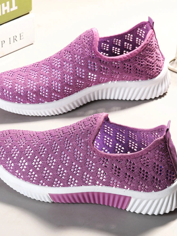 Mesh Shoes Women Shoes Mesh Sports Shoes Breathable Flats Soft Sole Casual Sneakers