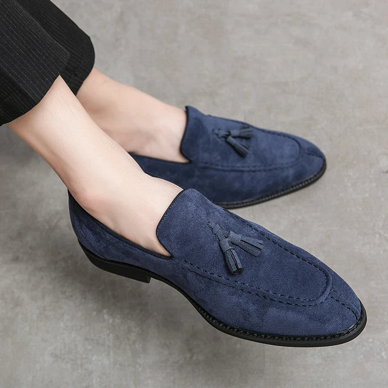 Men Loafers Brand Suede Leather Shoes Vintage Slip-on Classic Casual Men Driving Shoes Wedding Male Dress Shoes Tassel pointed